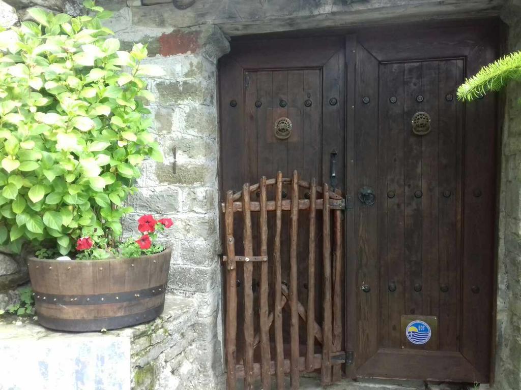 Traditional Rooms Karaouli Papingo Dış mekan fotoğraf